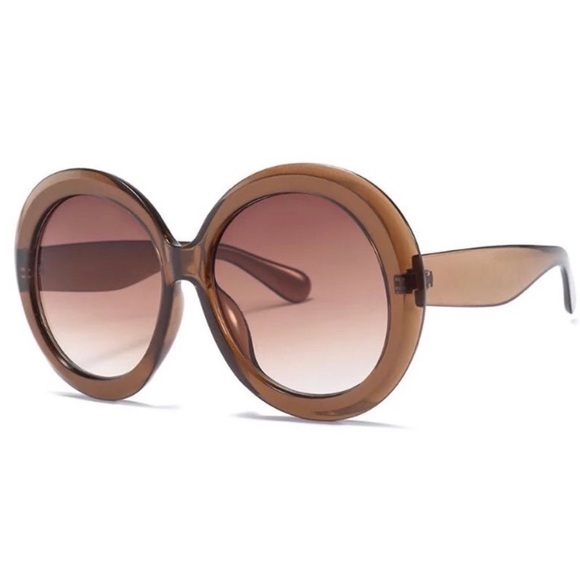 The Jackie O Oversized Round Sunglasses in Taupe - Picture 2 of 6